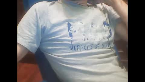 Snapshot of ojosverdess30 chatting on December 21, 9:49 am ojosverdess30 online show from December 21, 9:49 am