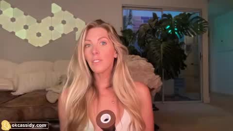 ok_cassidy online show from June 12, 3:16 am