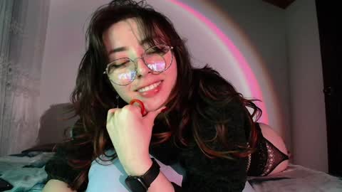 Skylar online show from January 7, 5:54 am