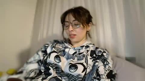 Skylar online show from February 11, 7:02 am