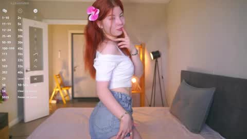 Snapshot of oke_doke chatting on May 19, 4:08 am Henrietta or Rita online show from May 19, 4:08 am
