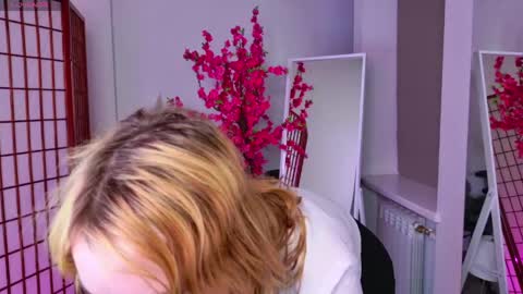 Karolina online show from May 24, 8:58 pm