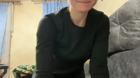 Snapshot of oktavia7777 chatting on March 4, 7:31 pm Oktavia7777 online show from March 4, 7:31 pm