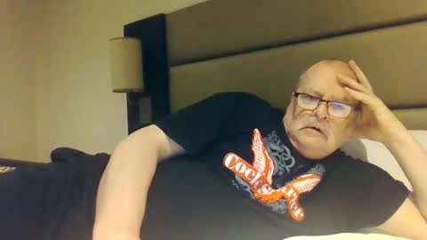 old_fkrr_ online show from May 4, 10:22 am