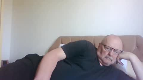 old_fkrr_ online show from May 26, 8:21 am