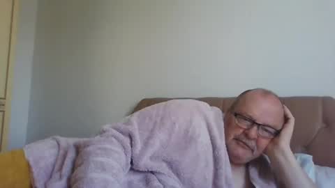 old_fkrr_ online show from June 24, 10:58 am