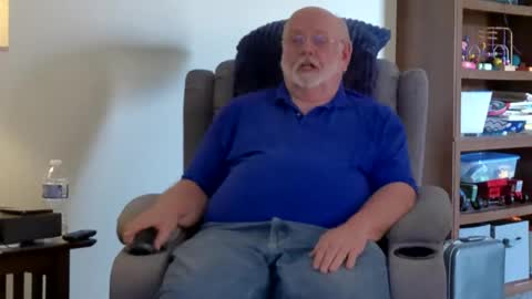 old_guy111 online show from June 19, 7:17 pm