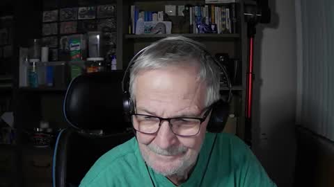 old_javacoder online show from March 29, 10:37 am