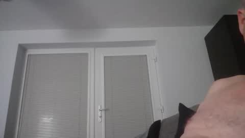 HeyIts Just Me online show from October 18, 10:32 pm