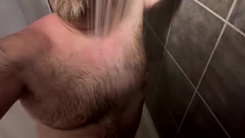 Snapshot of oldbones2 chatting on October 14, 1:06 am oldbones2 online show from October 14, 1:06 am