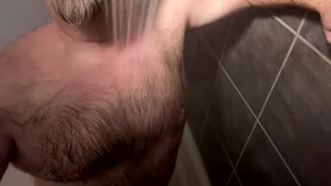 Snapshot of oldbones2 chatting on November 24, 2:00 am oldbones2 online show from November 24, 2:00 am