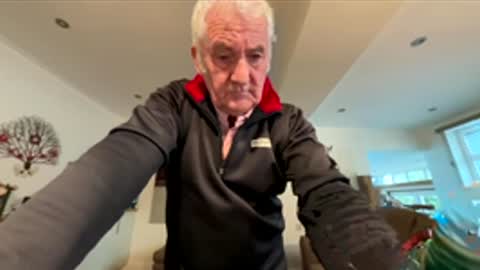 Snapshot of oldboy2024 chatting on December 4, 11:41 am oldboy2024 online show from December 4, 11:41 am