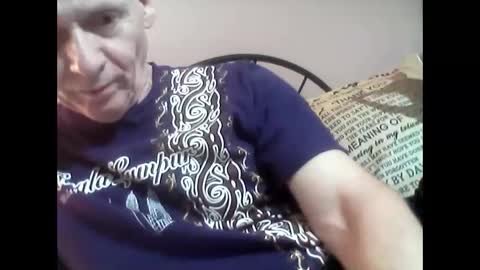 Snapshot of oldbuthorny62 chatting on December 29, 1:34 am oldbuthorny62 online show from December 29, 1:34 am