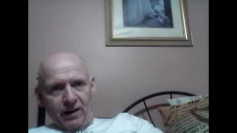 Snapshot of oldbuthorny62 chatting on December 31, 6:35 pm oldbuthorny62 online show from December 31, 6:35 pm