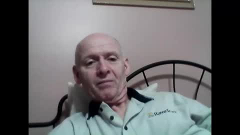 Snapshot of oldbuthorny62 chatting on January 4, 6:51 pm oldbuthorny62 online show from January 4, 6:51 pm