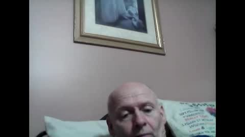 Snapshot of oldbuthorny62 chatting on January 5, 7:39 pm oldbuthorny62 online show from January 5, 7:39 pm