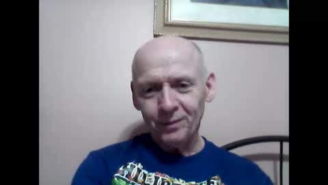 Snapshot of oldbuthorny62 chatting on January 6, 1:42 am oldbuthorny62 online show from January 6, 1:42 am