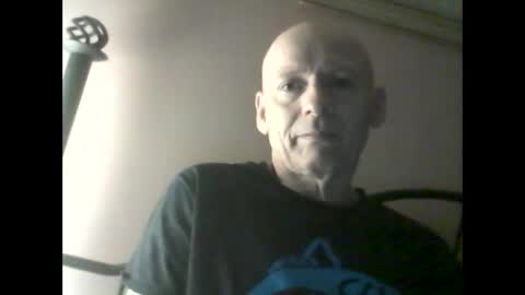 Snapshot of oldbuthorny62 chatting on January 7, 10:43 am oldbuthorny62 online show from January 7, 10:43 am