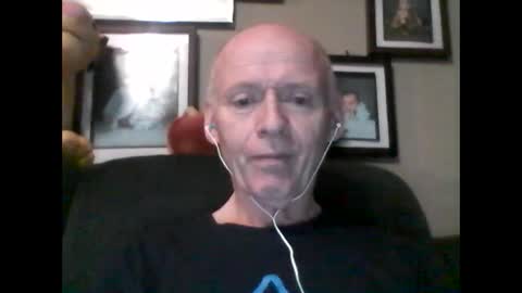 Snapshot of oldbuthorny62 chatting on January 31, 12:50 am oldbuthorny62 online show from January 31, 12:50 am