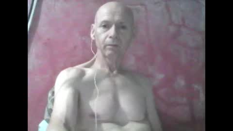oldbuthorny62 online show from May 22, 3:46 am
