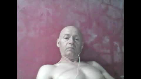 oldbuthorny62 online show from May 27, 1:35 am