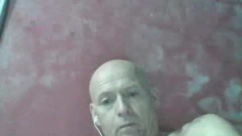 oldbuthorny62 online show from July 5, 11:23 pm