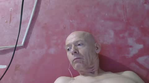 oldbuthorny62 online show from July 13, 1:41 am