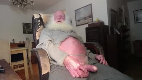 oldfucker9 online show from November 6, 2:45 am