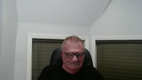 oldguybigd online show from May 3, 7:25 am