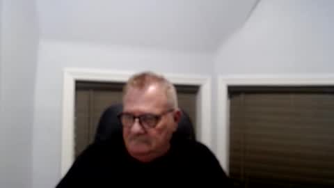 oldguybigd online show from May 8, 6:41 am