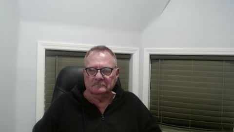 oldguybigd online show from May 20, 4:29 am