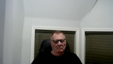 oldguybigd online show from May 29, 6:00 am