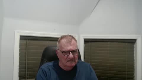 oldguybigd online show from June 3, 4:59 am
