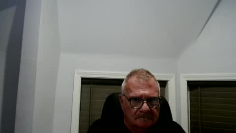 oldguybigd online show from June 27, 4:39 am