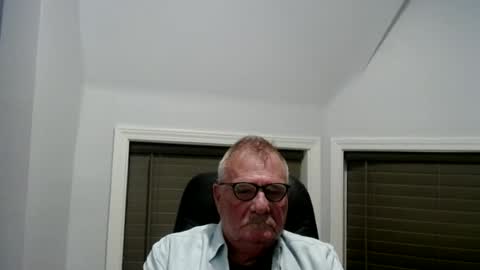oldguybigd online show from July 2, 5:02 am