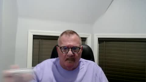 oldguybigd online show from July 8, 3:33 am