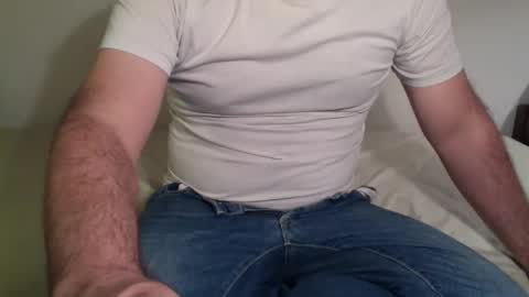 oldjeremy online show from December 16, 10:13 pm