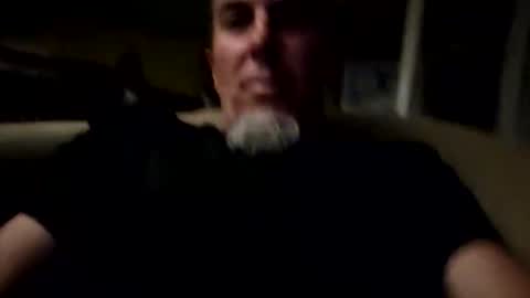 Snapshot of oldskool420247 chatting on May 6, 3:06 pm oldskool420247 online show from May 6, 3:06 pm