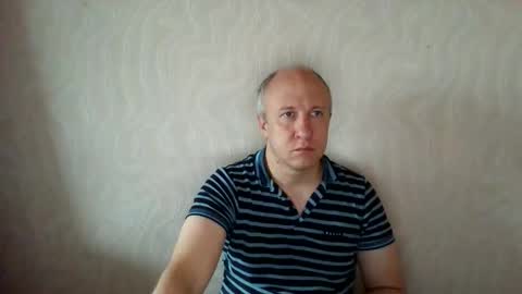 Snapshot of oleg365 chatting on October 12, 6:34 am figaro online show from October 12, 6:34 am