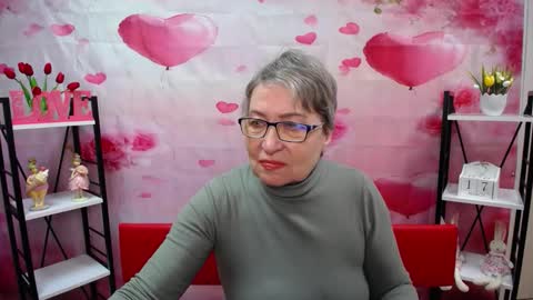 Snapshot of olgaluck chatting on March 17, 6:28 am OlgaLuck online show from March 17, 6:28 am