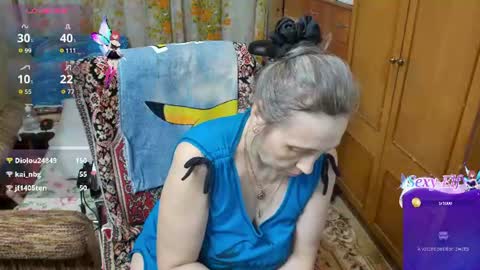 Snapshot of olguscha chatting on June 14, 10:39 am Olguscha online show from June 14, 10:39 am