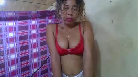 olinaa online show from April 24, 5:54 am