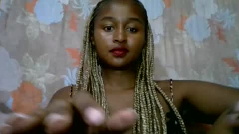 olinah610 online show from July 17, 5:36 am