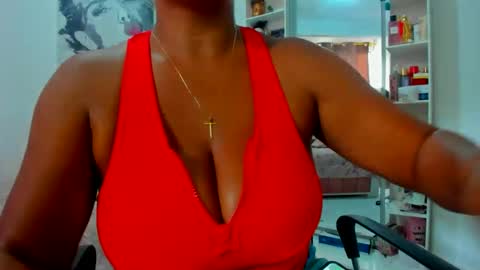 olivahot30 online show from January 2, 6:56 pm