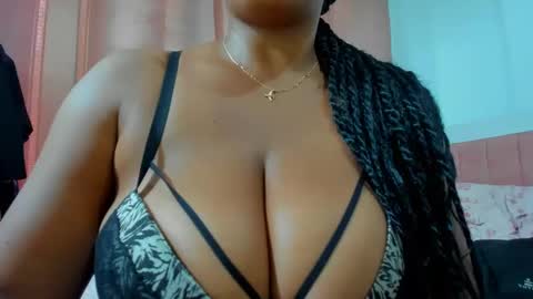 olivahot30 online show from February 26, 9:27 pm
