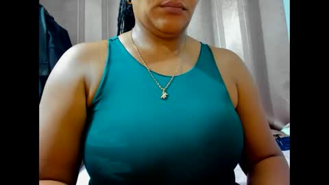 olivahot30 online show from March 2, 3:13 am