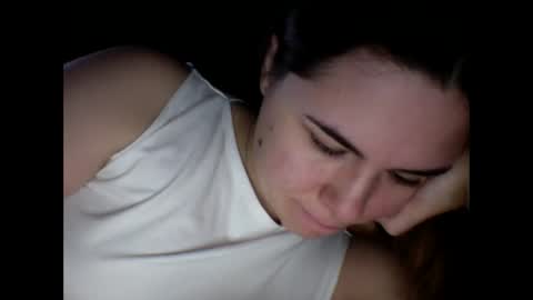 Snapshot of olivepeach chatting on November 23, 9:31 am Oil online show from November 23, 9:31 am