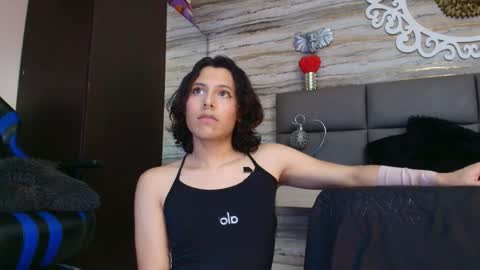 Oliver  online show from April 2, 11:24 pm