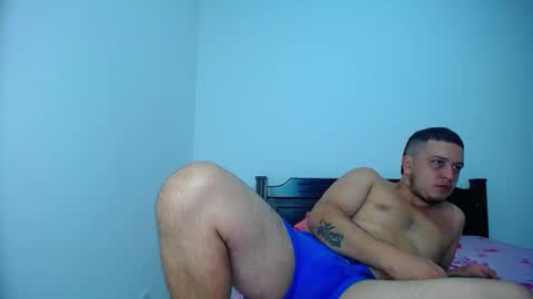 Oliver and MeganIndependent online show from November 19, 7:30 am