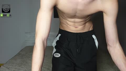 Oliver  Kaen online show from December 26, 3:20 pm